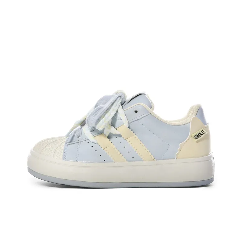 The New Age Family Low Top Skateboard Shoes Women's Yellow Blue-0