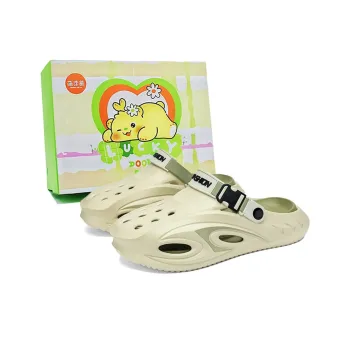 Budding Bear Clogs Men