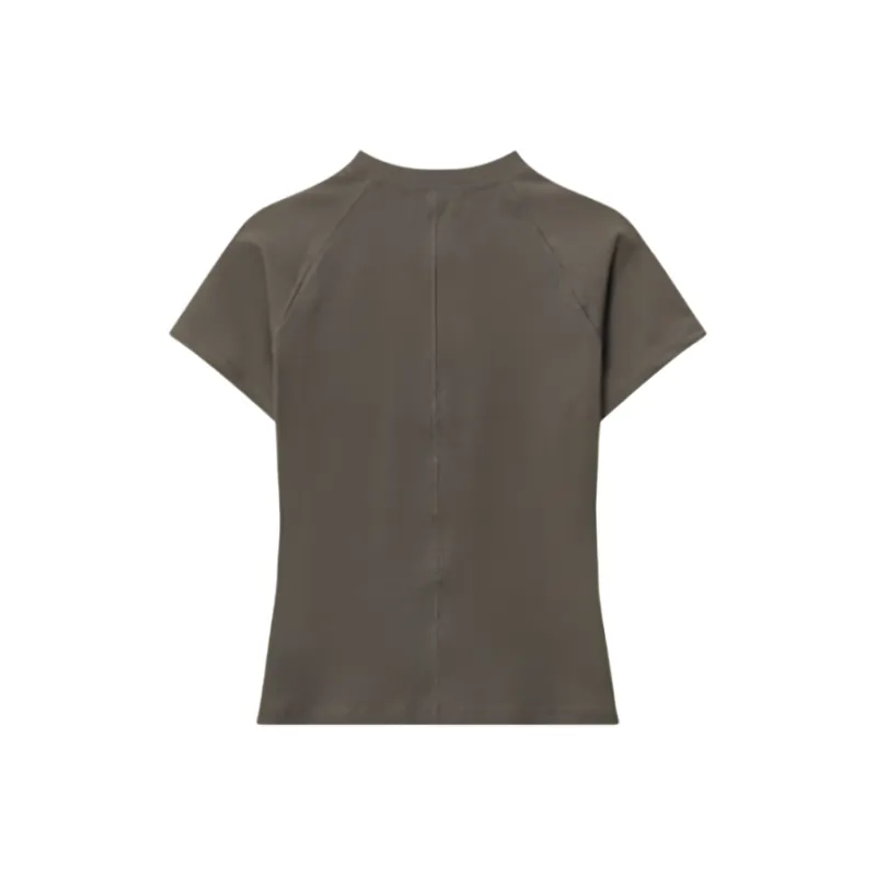 Gentle Welcome Set in Sleeve T Shirt Women's-1