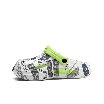 Budding Bear Clogs Men