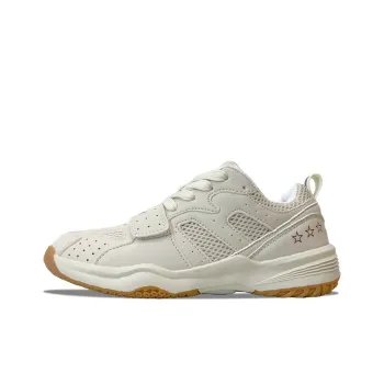 MQGAll Slip Resistant, Abrasion Resistant, Breathable Low Top Vintage Basketball Shoes Women's Beige Yellow