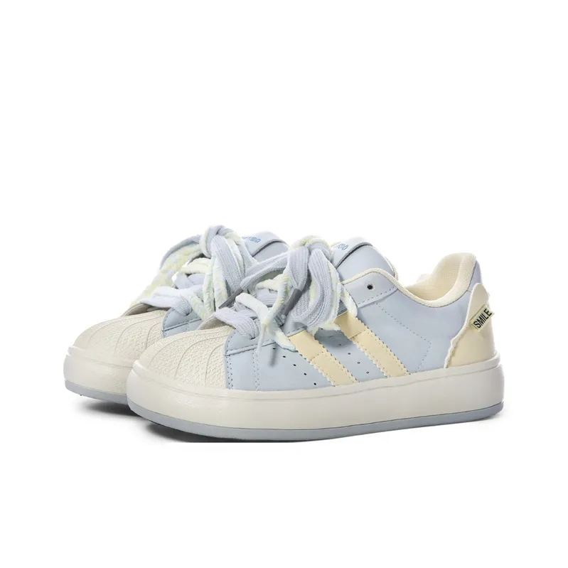 The New Age Family Low Top Skateboard Shoes Women's Yellow Blue-1