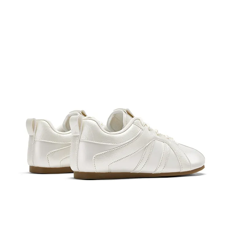 DAPHNE Low Top Skateboard Shoes Women's White-7