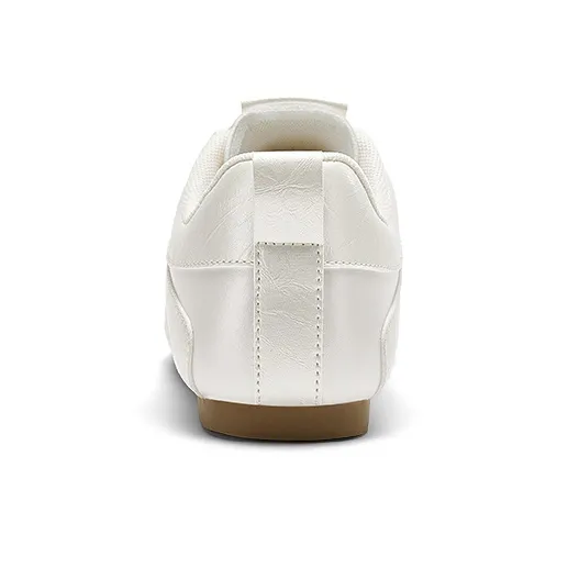 DAPHNE Low Top Skateboard Shoes Women's White-4
