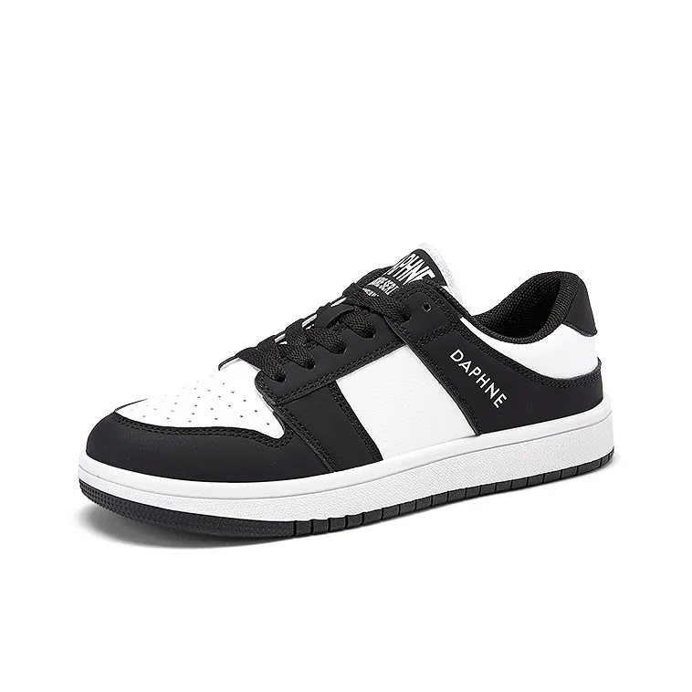 DAPHNE Lightweight Low Top Skateboard Shoes Women's Black White-1