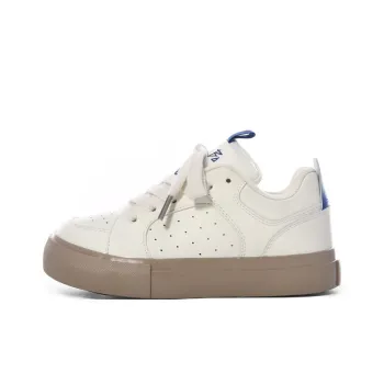 The New Age Family Low Top Skateboard Shoes Women's Milk Tea