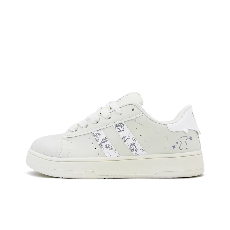 Teddy Bear Collection Low Top Skateboard Shoes Unisex-1