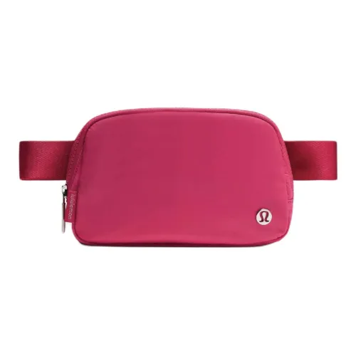 Lululemon Everywhere Nylon Fanny Pack Regular Unisex Raspberry Sauce Pink