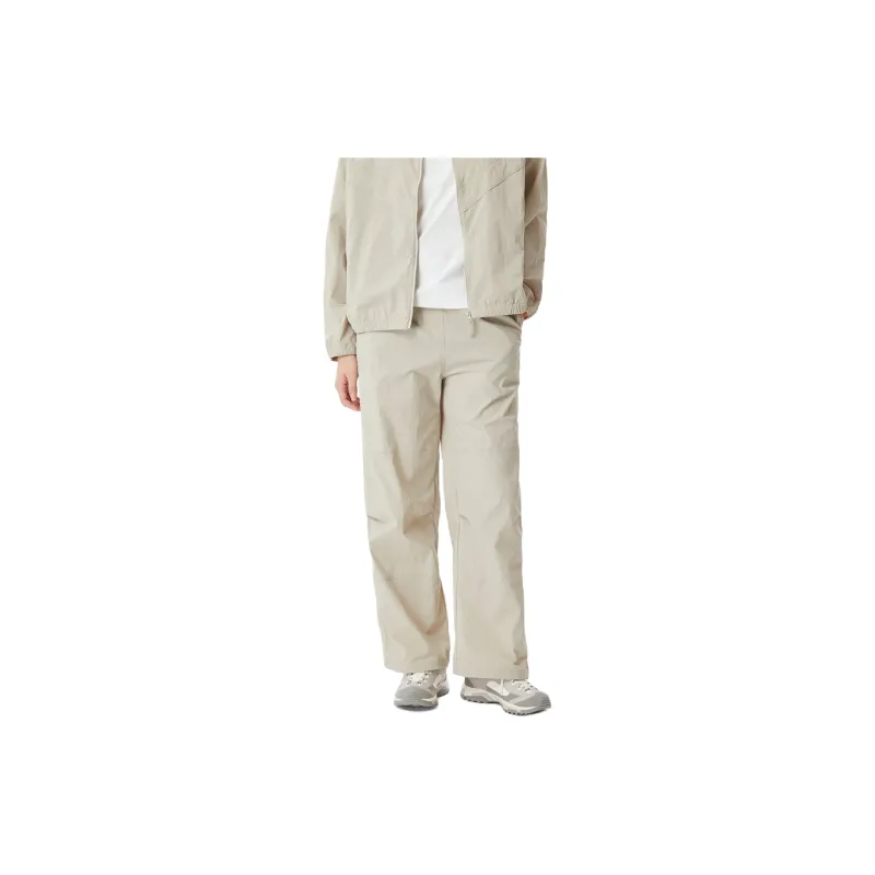 KOLON SPORT Cargo Pants Women's Light Beige-3