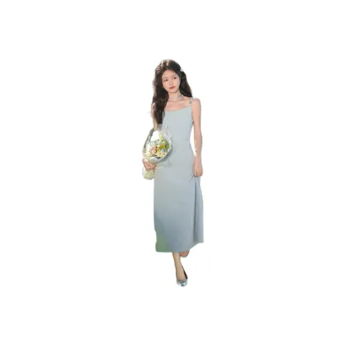 The Temptation Of The Muse Skirt Set Women's