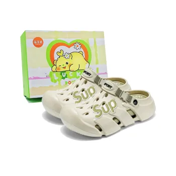 Budding Bear Clogs Men