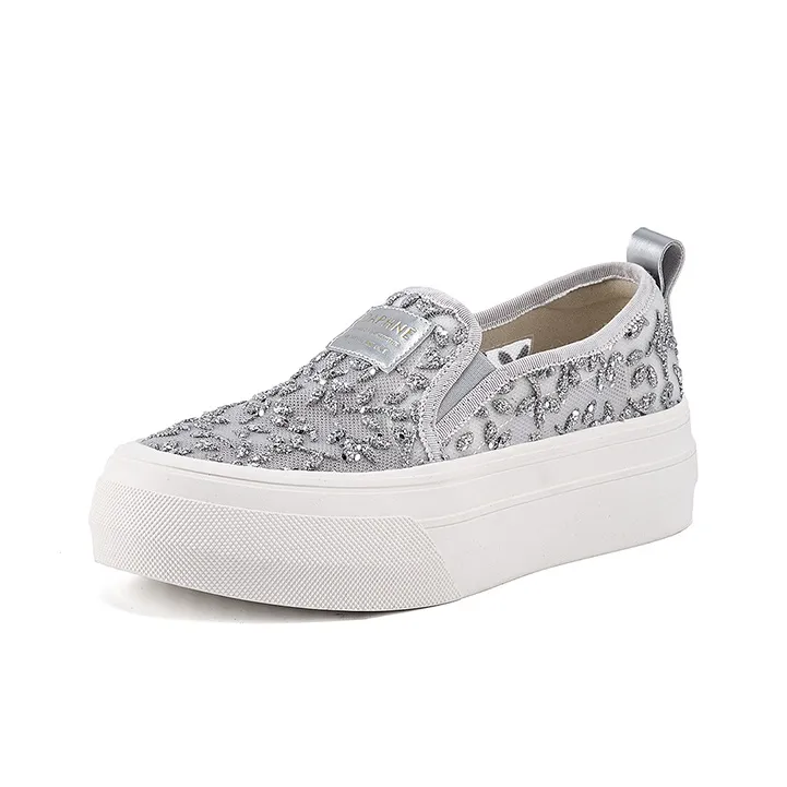 DAPHNE Anti Slip Wear Resistant Low Top Skateboard Shoes Women's-1