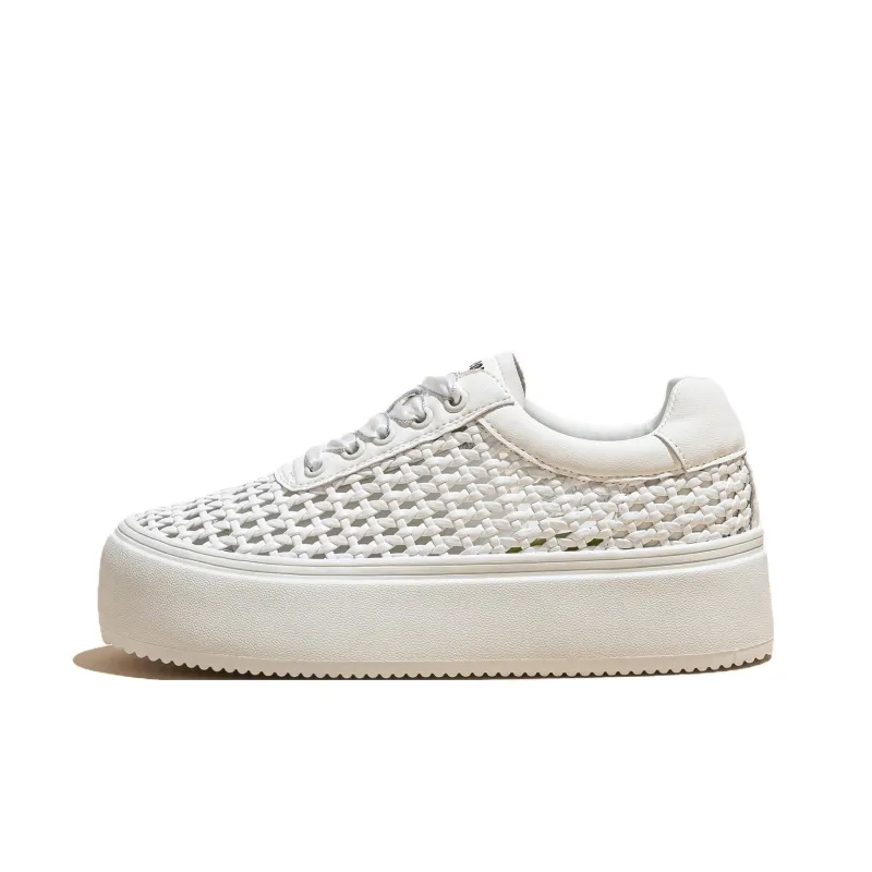 Help Lightweight And Breathable Low Top Skateboard Shoes Women's-1