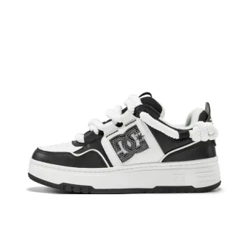DC Shoes LNLAY CAS Low Top Skateboard Shoes Men's White Black