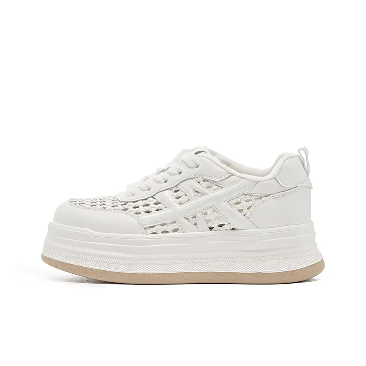 DAPHNE Anti Slip Wear Resistant Low Top Skateboard Shoes Women's-0