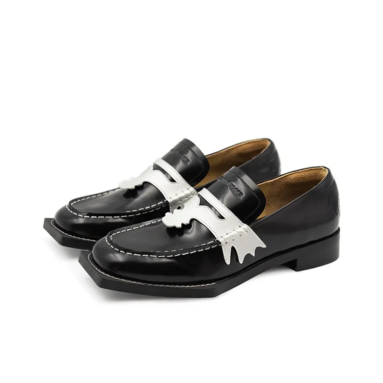 ANCIENT FOSSIL Loafers Unisex Black-1
