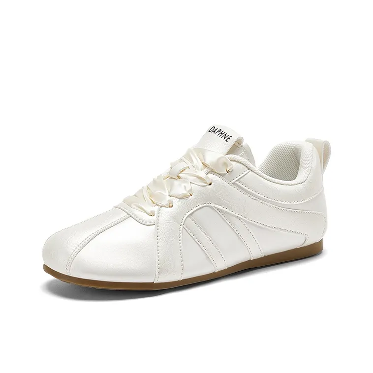 DAPHNE Low Top Skateboard Shoes Women's White-1