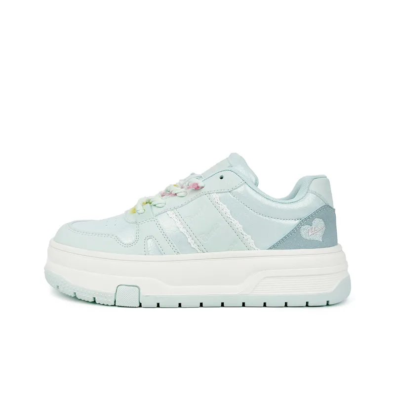 Warrior Cushioning, Balance, And Breathable Design Low Top Skateboard Shoes Women's Cyan-0