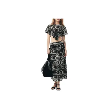 CHANEL Crop Top Women's Black White
