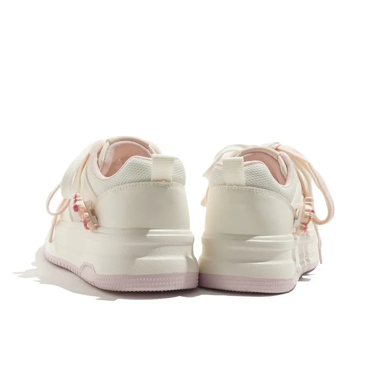 MEAKKEA Balanced, Lightweight, And Breathable Low Top Skateboard Shoes Women's Beige-3