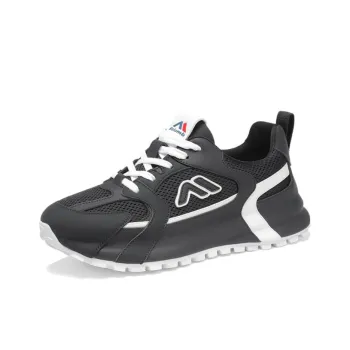 Kolumb Slip Resistant Lightweight Abrasion Resistant Low Top Casual Shoes Women's Black