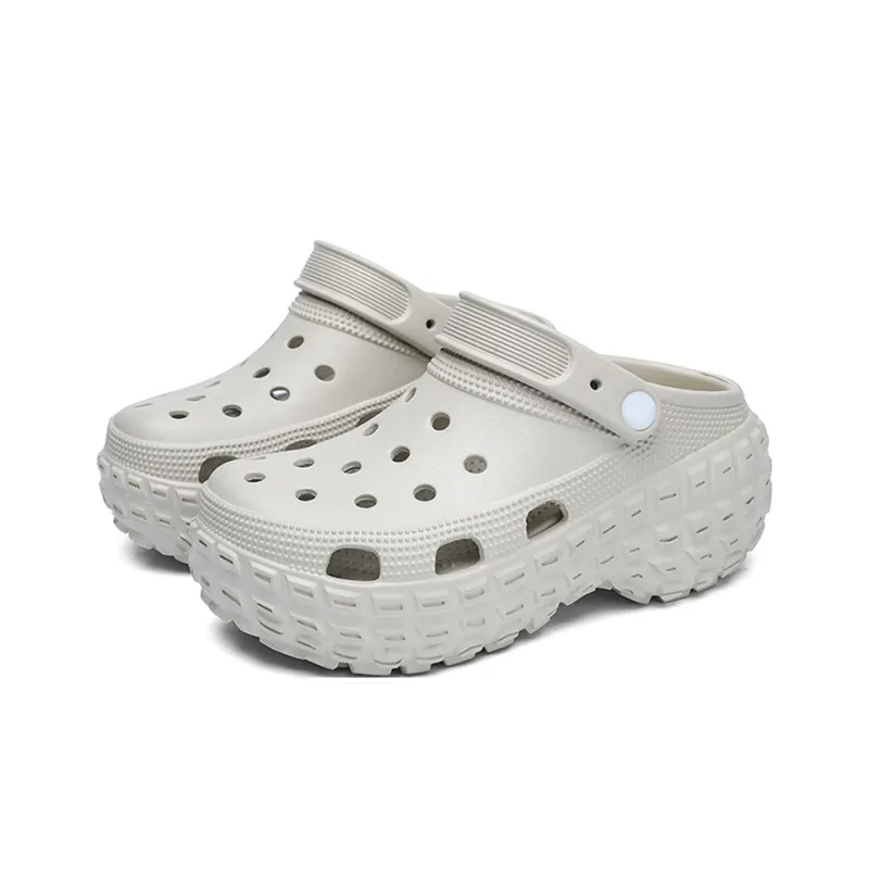 FCMM Taichi Kunpeng Collection Clogs Women's-11