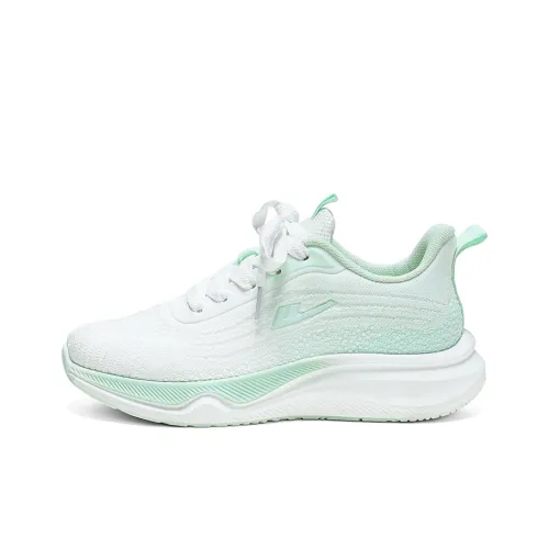 WARRIOR Running Shoes Women's Low Top White Light Green