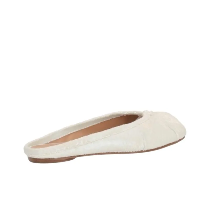 Maison Margiela Tabi Closed Toe Slippers Women's White-2