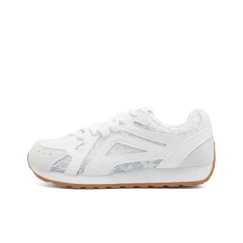 RENBEN Breathable And Lightweight Low Top Casual Shoes Women's White