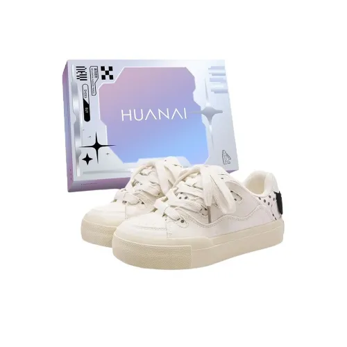 HUANAI Anti Slip Wear Resistant Low Top Skateboard Shoes Women's Ecru