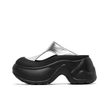 Lee Cooper Closed Toe Slippers Women's