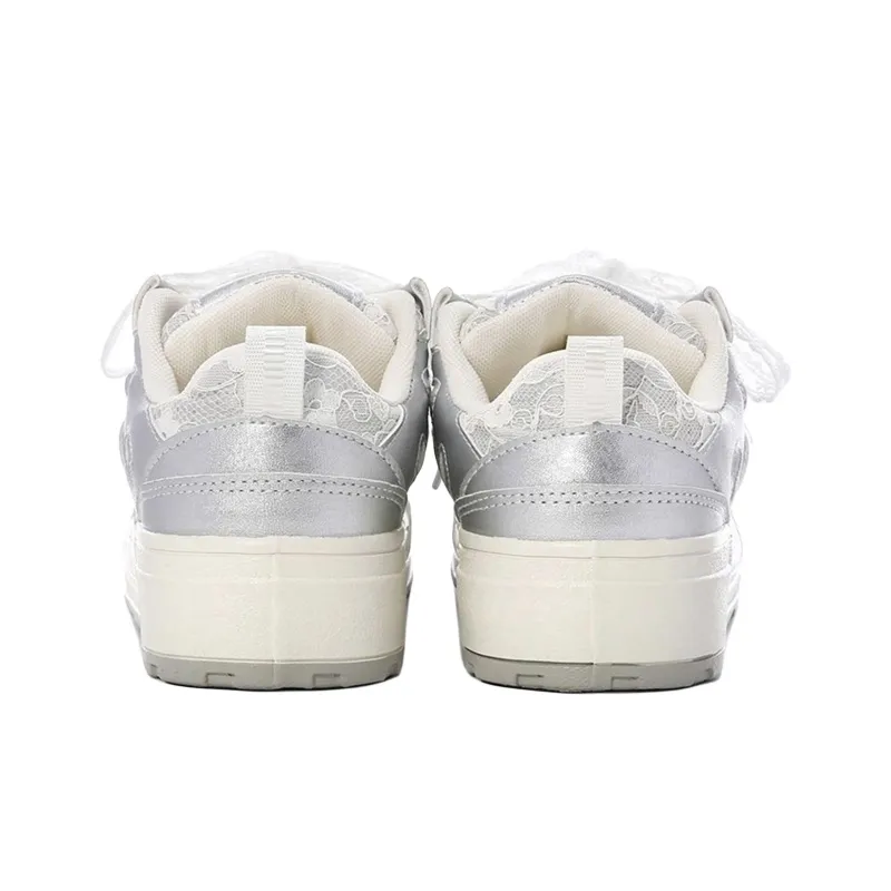 The New Age Family Low Top Skateboard Shoes Women's Silver-3
