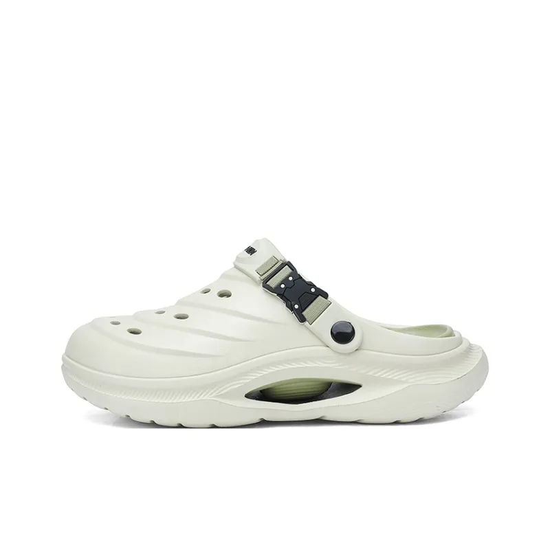 Budding Bear Clogs Men-6