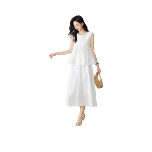 Like The Age Of Water Skirt Set Women's