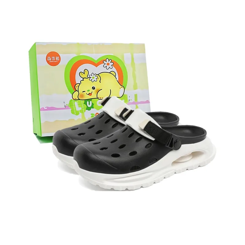 Budding Bear Clogs Men-12