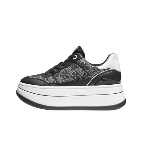 MICHAEL KORS Hayes Low Top Casual Shoes Women's Black