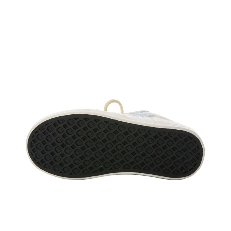 The New Age Family Low Top Skateboard Shoes Women's Light Yellow-4