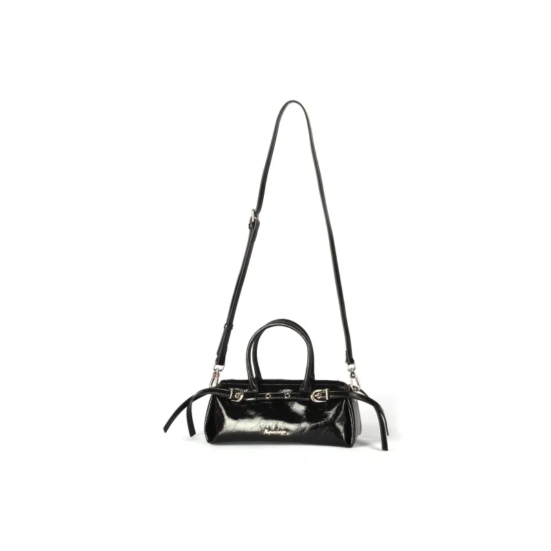 AQUASCUTUM Top Grain Cow Leather Boston Bag, Shoulder Bag, Crossbody Bag, Handbag Regular Women's Black-1