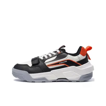 361° Slip Resistant Abrasion Resistant Shock Absorbers Low Top Casual Shoes Men's Black Orange