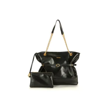 AQUASCUTUM Cow Leather Shoulder Bag Women's Black