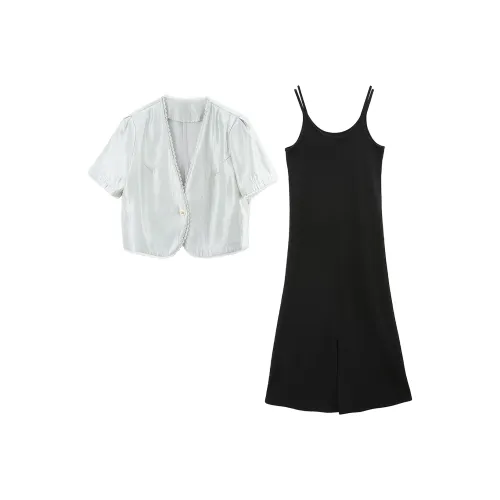 A Paradise For Awakening Skirt Set Women's