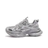 Gray/Silver/White