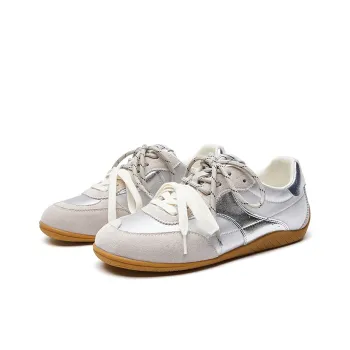 D FUSE SCANDINAVIA Lightweight Low Top Casual Shoes Women's