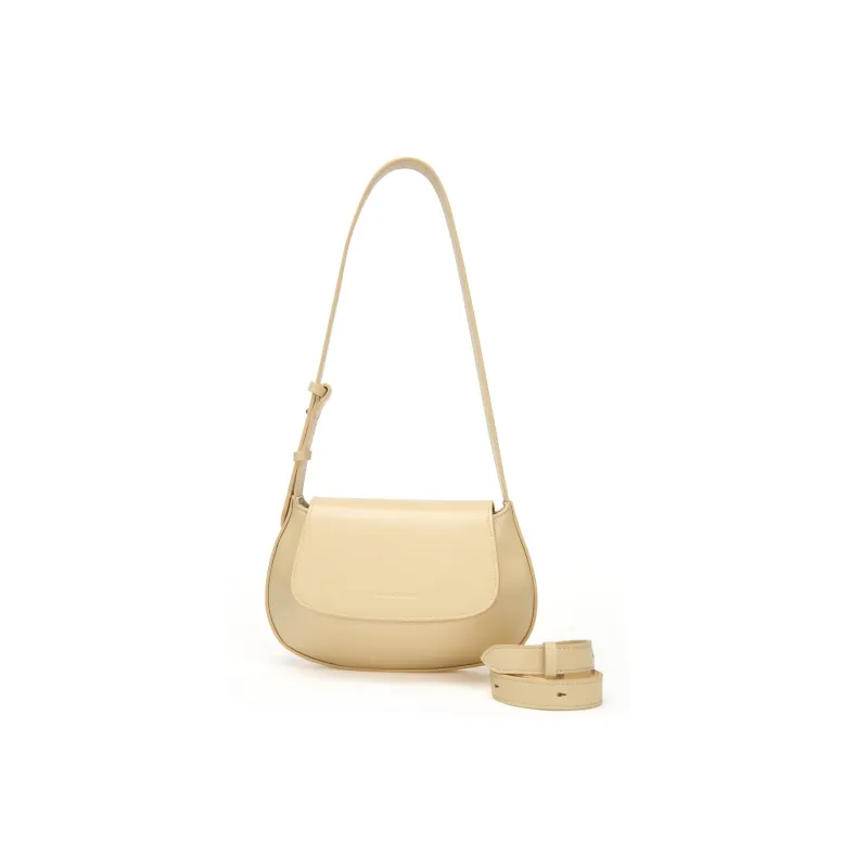 AQUASCUTUM Flap Lightweight Handbag, Shoulder Bag Women's Bag Regular Women's Black/Brown/Ecru-11
