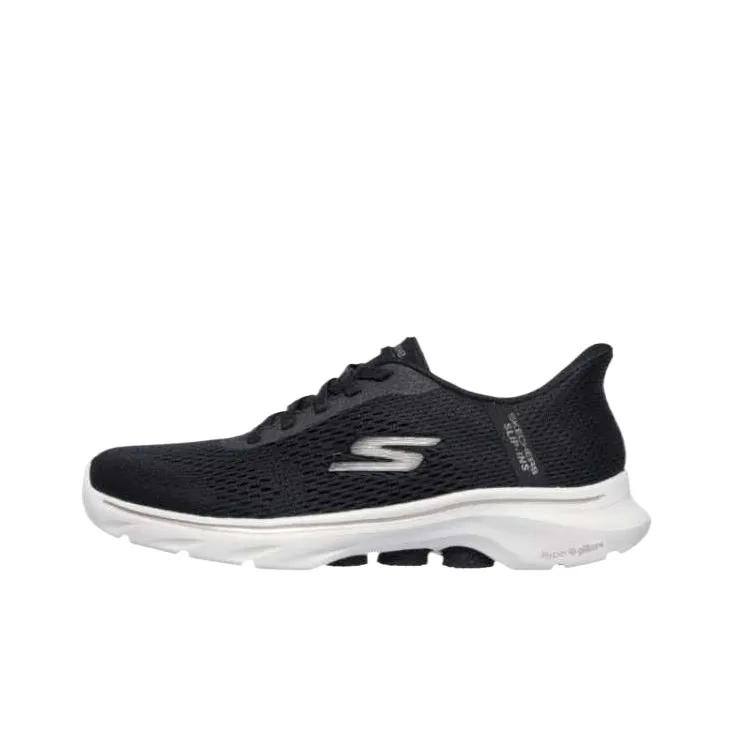 Skechers GO WALK 7 Low Top Casual Shoes Women's Black-0