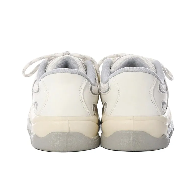 The New Age Family Low Top Skateboard Shoes Women's Beige-3