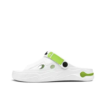 Budding Bear Beach Sandals Men's