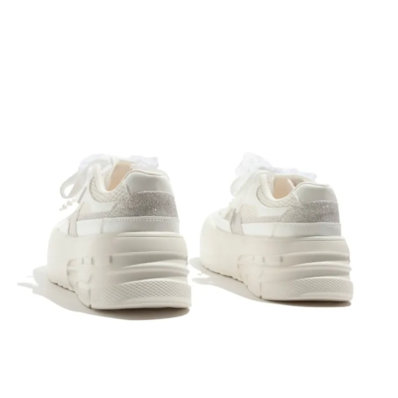 MEAKKEA Balanced, Lightweight, And Breathable Low Top Skateboard Shoes Women's-2