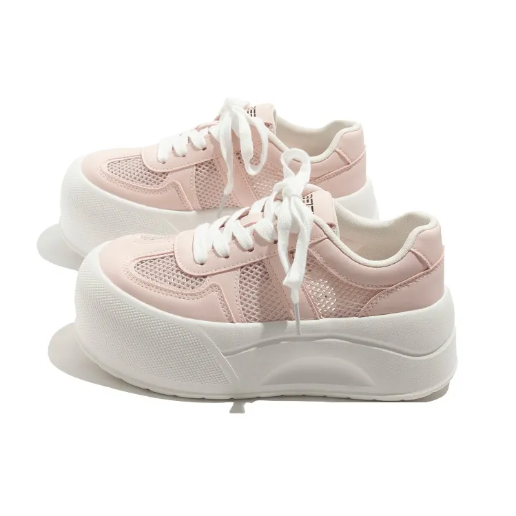 MEAKKEA Coverage Balance Lightweight Low Top Skateboard Shoes Women's-1