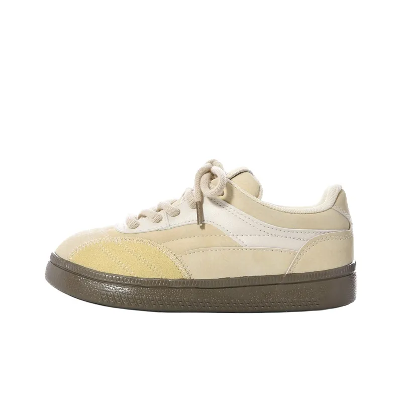 The New Age Family Low Top Skateboard Shoes Women's Light Yellow-0